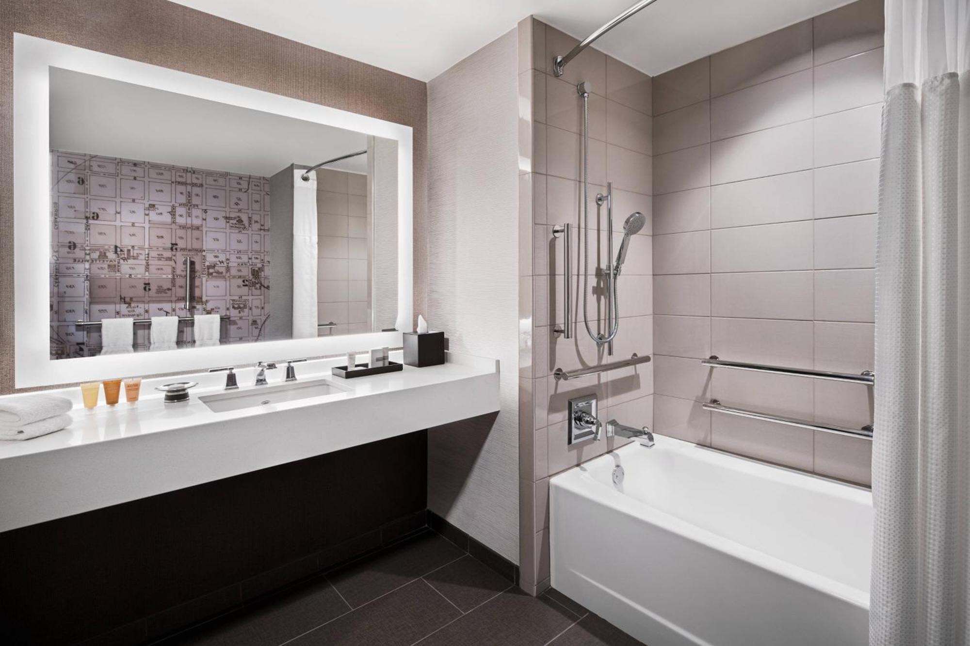 เดอะสเตทวิว โฮเต็ล Hotel ราลลี ภายนอก รูปภาพ